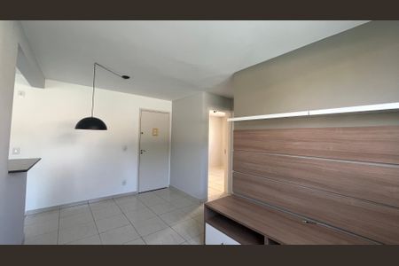 Sala de apartamento para alugar com 2 quartos, 49m² em Fazenda Santa Cândida, Campinas