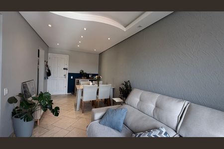 Sala de apartamento para alugar com 3 quartos, 82m² em Vila Lemos, Campinas