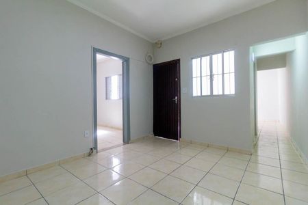 Sala de casa para alugar com 1 quarto, 45m² em Vila Nhocuné, São Paulo