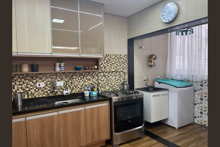 Apartamento à venda com 66m², 2 quartos e 1 vaga Apartamento à venda com 66m², 2 quartos e 1 vagaCozinha