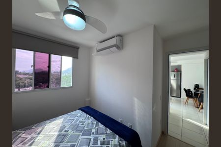 Quarto 1 de apartamento à venda com 2 quartos, 45m² em Barra Olímpica, Rio de Janeiro