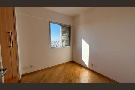 Apartamento à venda com 2 quartos, 52m² em Vila Bertioga, São Paulo