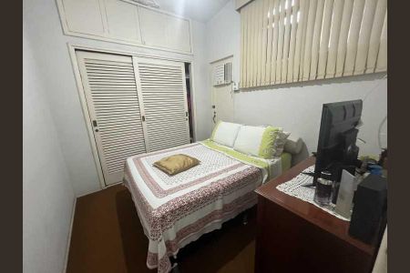 Casa à venda com 214m², 3 quartos e 4 vagas