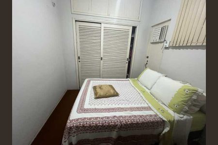 Casa à venda com 214m², 3 quartos e 4 vagas