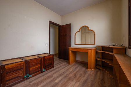 Casa à venda com 171m², 3 quartos e 2 vagas Casa à venda com 171m², 3 quartos e 2 vagasQuarto 1