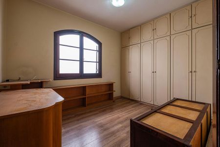 Casa à venda com 171m², 3 quartos e 2 vagas Casa à venda com 171m², 3 quartos e 2 vagasQuarto 1