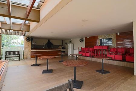 Apartamento à venda com 72m², 3 quartos e 2 vagasÁrea comum - Churrasqueira