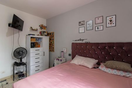 Casa à venda com 137m², 3 quartos e 2 vagas Casa à venda com 137m², 3 quartos e 2 vagasQuarto 2