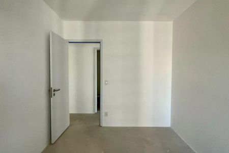 Apartamento à venda com 195m², 4 quartos e 3 vagas Apartamento à venda com 195m², 4 quartos e 3 vagasQuarto