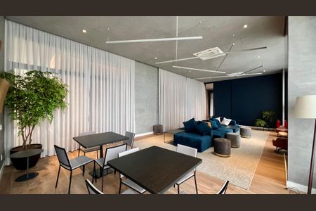 Apartamento à venda com 195m², 4 quartos e 3 vagas Apartamento à venda com 195m², 4 quartos e 3 vagasÁrea comum