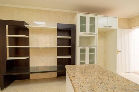 Casa à venda com 250m², 4 quartos e 2 vagasCozinha