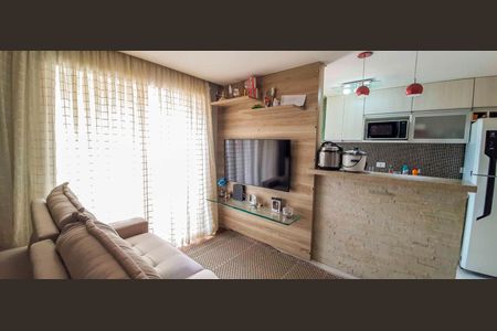 Apartamento à venda com 46m², 2 quartos e 1 vaga Apartamento à venda com 46m², 2 quartos e 1 vagaSala