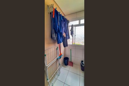 Apartamento à venda com 46m², 2 quartos e 1 vaga Apartamento à venda com 46m², 2 quartos e 1 vagaÁrea de Serviço