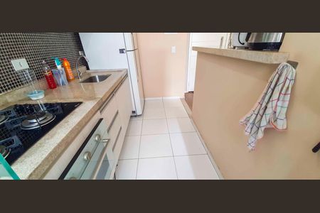 Apartamento à venda com 46m², 2 quartos e 1 vaga Apartamento à venda com 46m², 2 quartos e 1 vagaCozinha