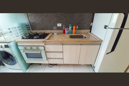 Apartamento à venda com 46m², 2 quartos e 1 vaga Apartamento à venda com 46m², 2 quartos e 1 vagaCozinha