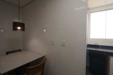 Apartamento à venda com 100m², 3 quartos e 2 vagasCozinha