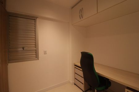 Apartamento à venda com 100m², 3 quartos e 2 vagasQuarto 2