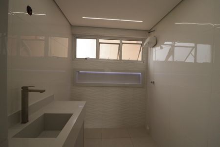Apartamento à venda com 100m², 3 quartos e 2 vagasBanheiro da Suíte