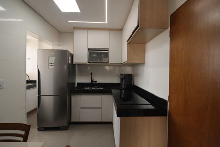 Apartamento à venda com 100m², 3 quartos e 2 vagasCozinha