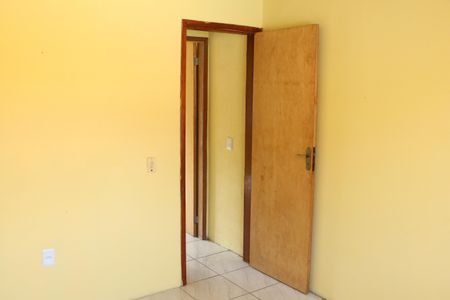 Quarto de casa para alugar com 2 quartos, 80m² em Jardim Jasmim, Nova Iguaçu