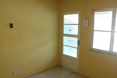 Casa para alugar com 100m², 2 quartos e 1 vagaSala