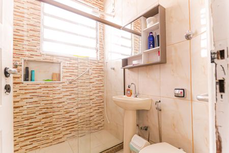 Apartamento à venda com 65m², 2 quartos e sem vaga Apartamento à venda com 65m², 2 quartos e sem vagaBanheiro