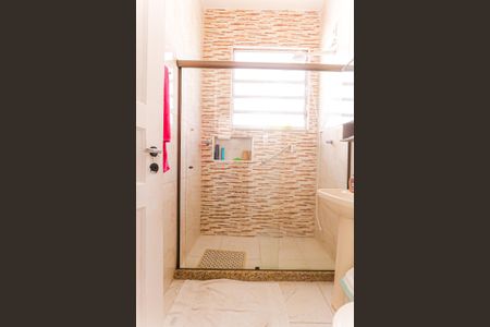 Apartamento à venda com 65m², 2 quartos e sem vaga Apartamento à venda com 65m², 2 quartos e sem vagaBanheiro