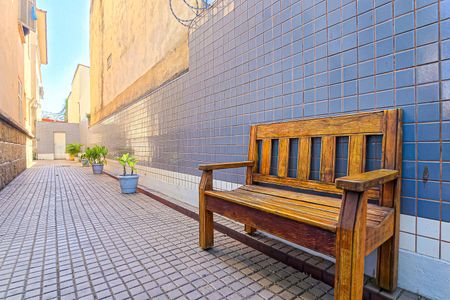 Apartamento à venda com 65m², 2 quartos e sem vaga Apartamento à venda com 65m², 2 quartos e sem vagaHall de entrada