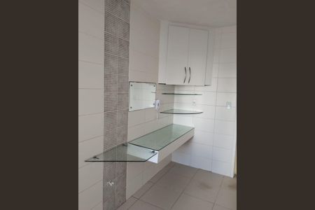Banheiro de apartamento para alugar com 4 quartos, 118m² em Itaigara, Salvador