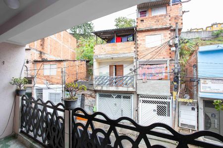 Casa à venda com 48m², 3 quartos e 2 vagasVaranda do Quarto 2