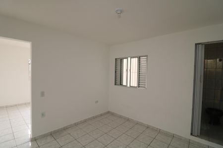 Suíte de casa para alugar com 1 quarto, 35m² em Jardim Santa Adelia, São Paulo