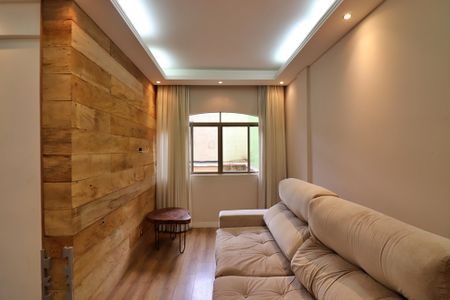 Sala de apartamento para alugar com 2 quartos, 55m² em Jardim Saracantan, São Bernardo do Campo