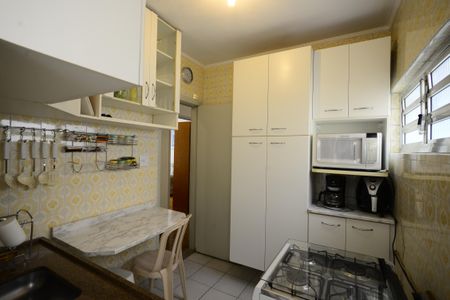 Apartamento para alugar com 70m², 3 quartos e sem vagaCozinha