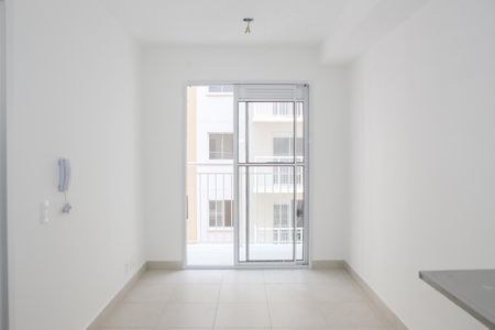 Sala e Cozinha de apartamento para alugar com 1 quarto, 29m² em Bom Retiro, São Paulo