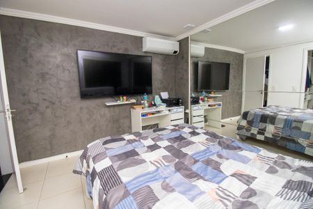 Apartamento para alugar com 300m², 4 quartos e 5 vagasSuíte 1