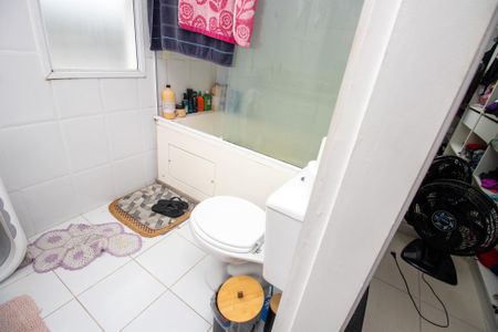 Apartamento para alugar com 300m², 4 quartos e 5 vagasBanheiro Suíte 1