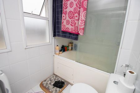 Apartamento para alugar com 300m², 4 quartos e 5 vagasBanheiro Suíte 1