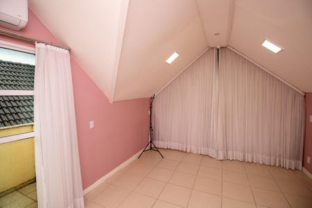 Apartamento para alugar com 300m², 4 quartos e 5 vagasSuíte 3