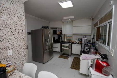 Apartamento para alugar com 300m², 4 quartos e 5 vagasCozinha
