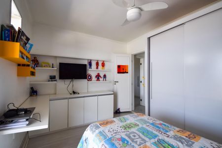 Apartamento à venda com 400m², 3 quartos e 2 vagas Apartamento à venda com 400m², 3 quartos e 2 vagasQuarto 1