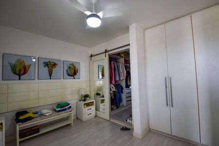 Apartamento à venda com 400m², 3 quartos e 2 vagas Apartamento à venda com 400m², 3 quartos e 2 vagas Suíte