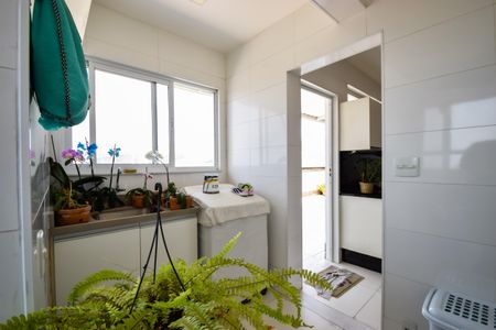 Apartamento à venda com 400m², 3 quartos e 2 vagas Apartamento à venda com 400m², 3 quartos e 2 vagasÁrea de Serviço