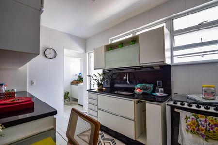 Apartamento à venda com 400m², 3 quartos e 2 vagas Apartamento à venda com 400m², 3 quartos e 2 vagasCozinha