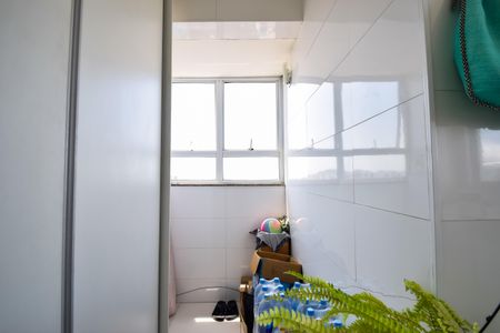 Apartamento à venda com 400m², 3 quartos e 2 vagas Apartamento à venda com 400m², 3 quartos e 2 vagasÁrea de Serviço