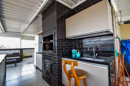 Apartamento à venda com 400m², 3 quartos e 2 vagas Apartamento à venda com 400m², 3 quartos e 2 vagasÁrea Gourmet (Cobertura)