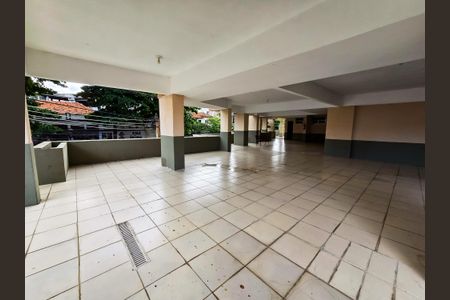 Apartamento à venda com 400m², 3 quartos e 2 vagas Apartamento à venda com 400m², 3 quartos e 2 vagasÁrea comum - Playground