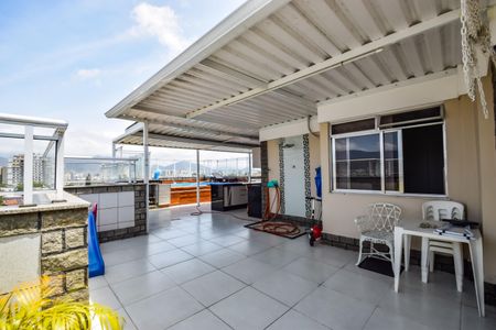 Apartamento à venda com 400m², 3 quartos e 2 vagas Apartamento à venda com 400m², 3 quartos e 2 vagasCobertura