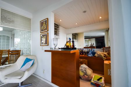 Apartamento à venda com 400m², 3 quartos e 2 vagas Apartamento à venda com 400m², 3 quartos e 2 vagasSala