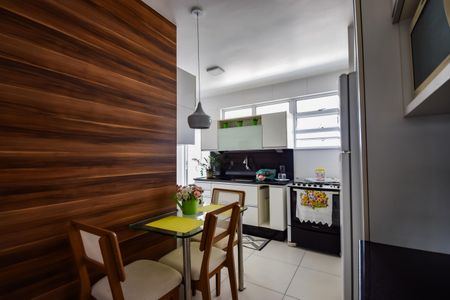 Apartamento à venda com 400m², 3 quartos e 2 vagas Apartamento à venda com 400m², 3 quartos e 2 vagasCozinha