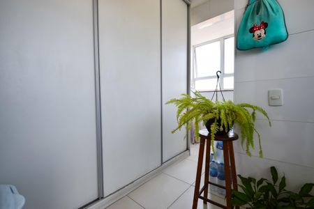 Apartamento à venda com 400m², 3 quartos e 2 vagas Apartamento à venda com 400m², 3 quartos e 2 vagasÁrea de Serviço